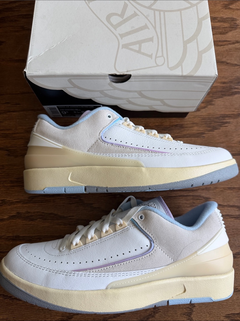 Jordan Women’s Jordan 2 Retro Low Shoes in White, Cream, Light Blue